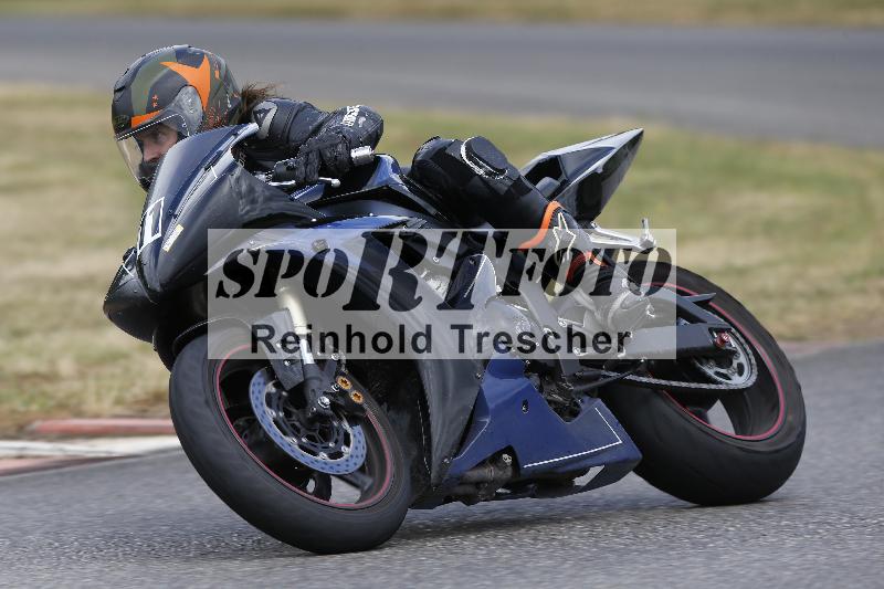 Archiv-2025/32 07.07.2025 Plüss Moto Sport ADR/Freies Fahren/11